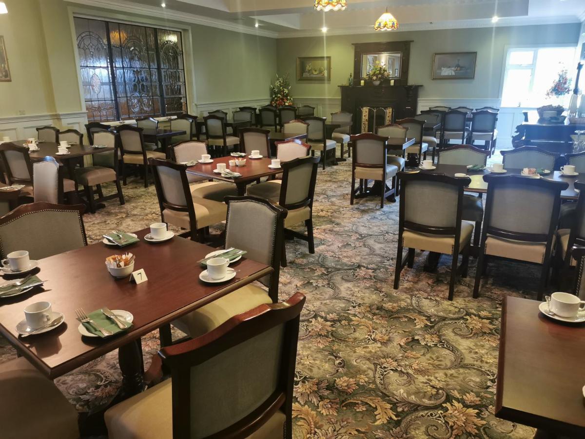 Rhu Glenn Hotel Уотърфорд Екстериор снимка