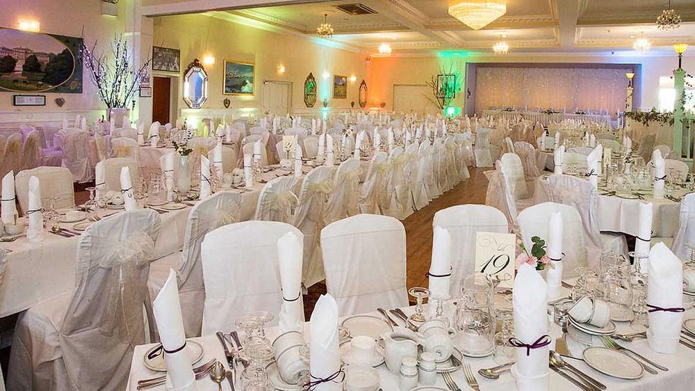 Rhu Glenn Hotel Уотърфорд Екстериор снимка