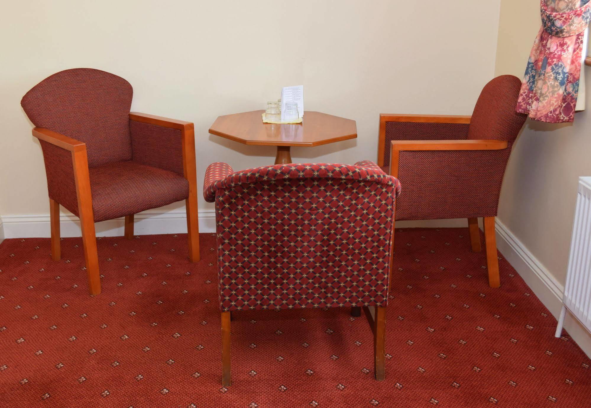 Rhu Glenn Hotel Уотърфорд Екстериор снимка